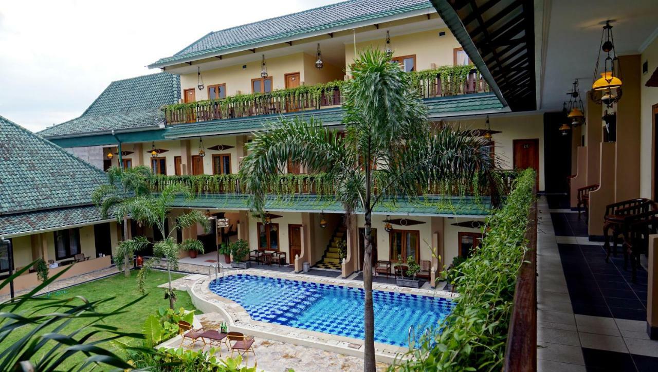 Diana Hotel Jogja Yogyakarta Exterior photo